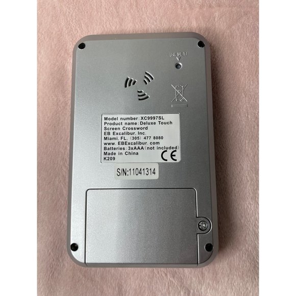 The Deluxe Edition Touch Screen Crossword Puzzle Excalibur box damage! - Picture 5 of 9